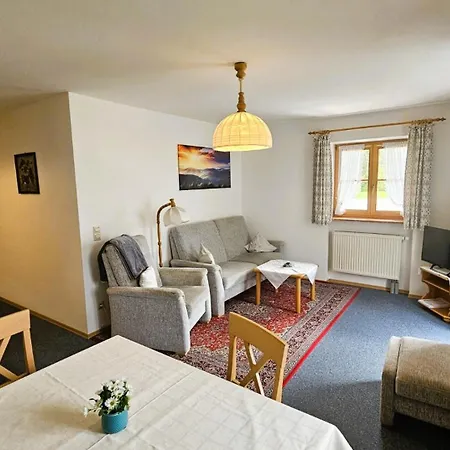 Reiter Inkl. Chiemgaukarte Apartment